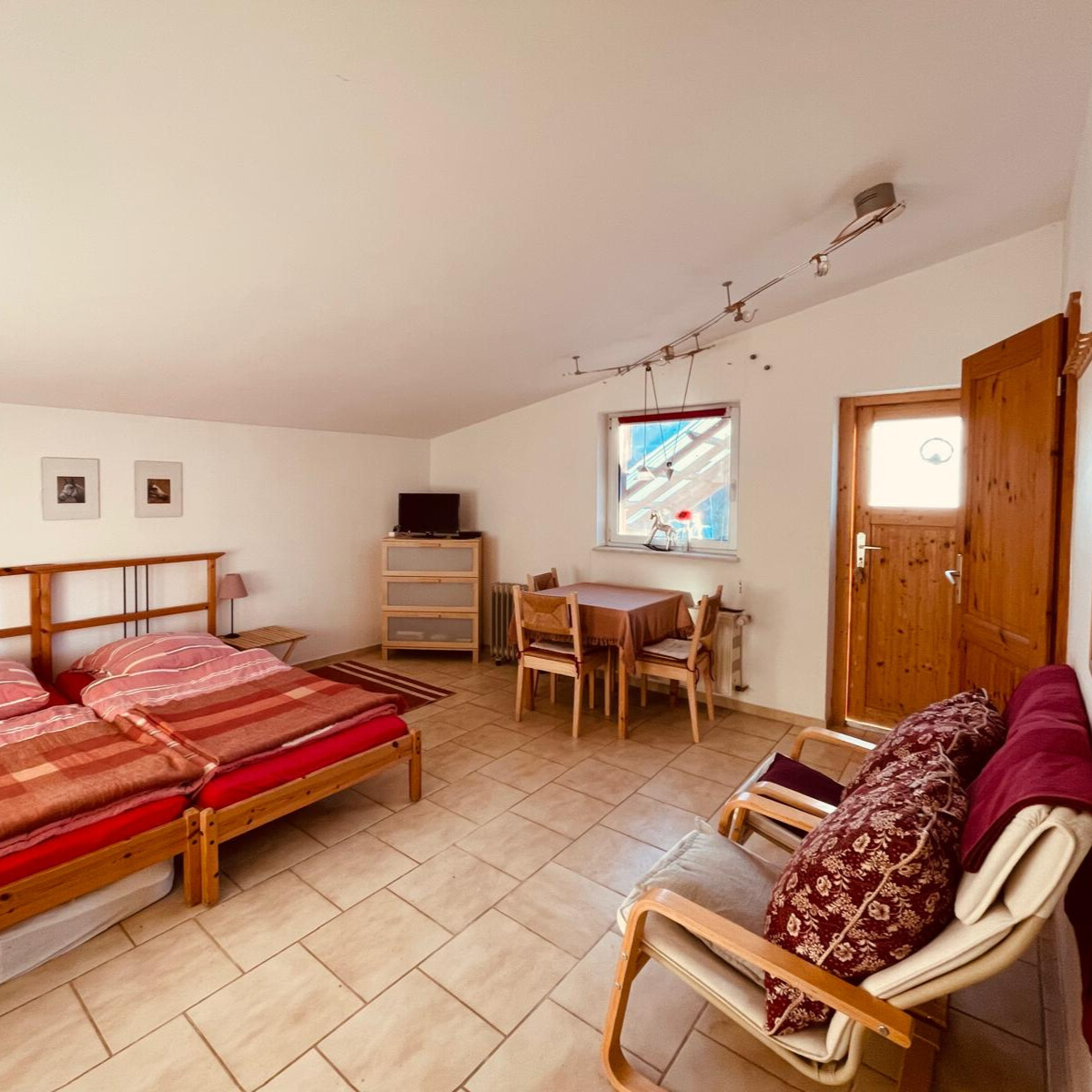 19777a88-7cb7-4958-8417-0d6ea6bcbd82