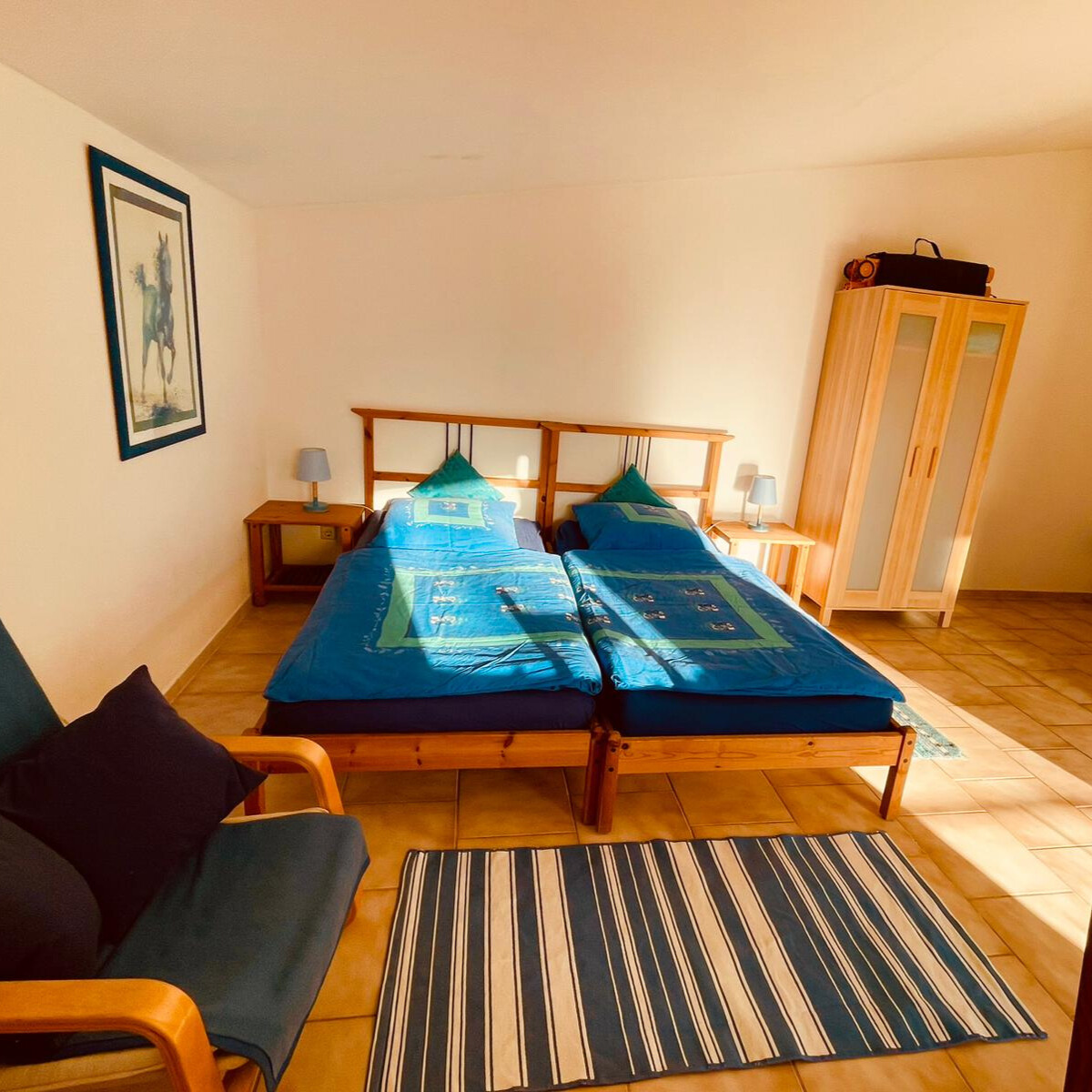 f3bfb248-be70-458b-9687-7c1881d64f3b